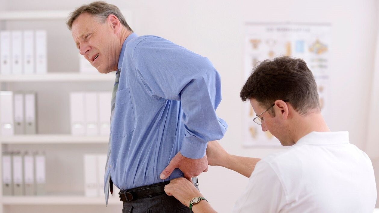 Seeing a doctor for back pain